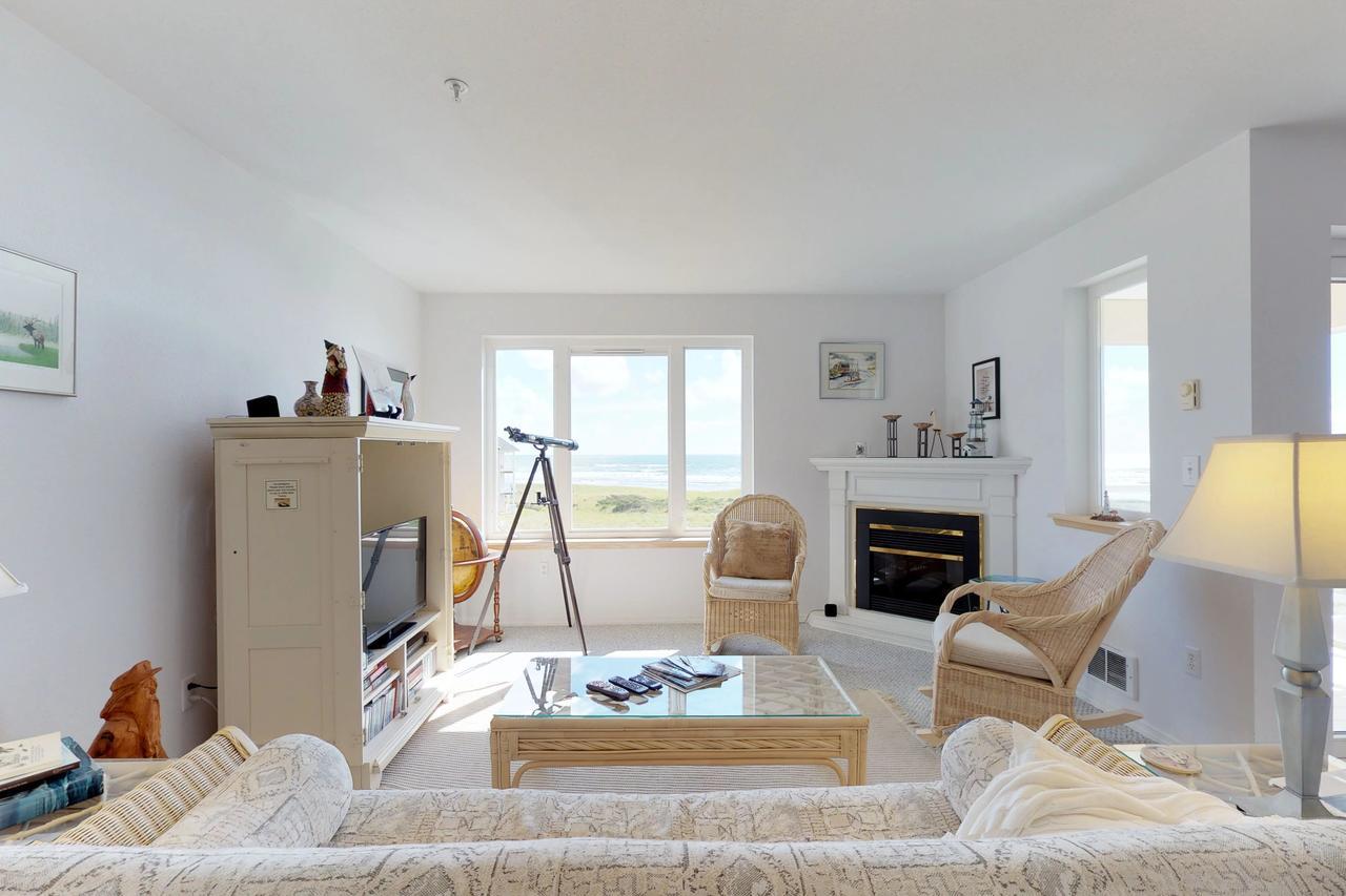 Sunny Delight Apartment Westport Luaran gambar